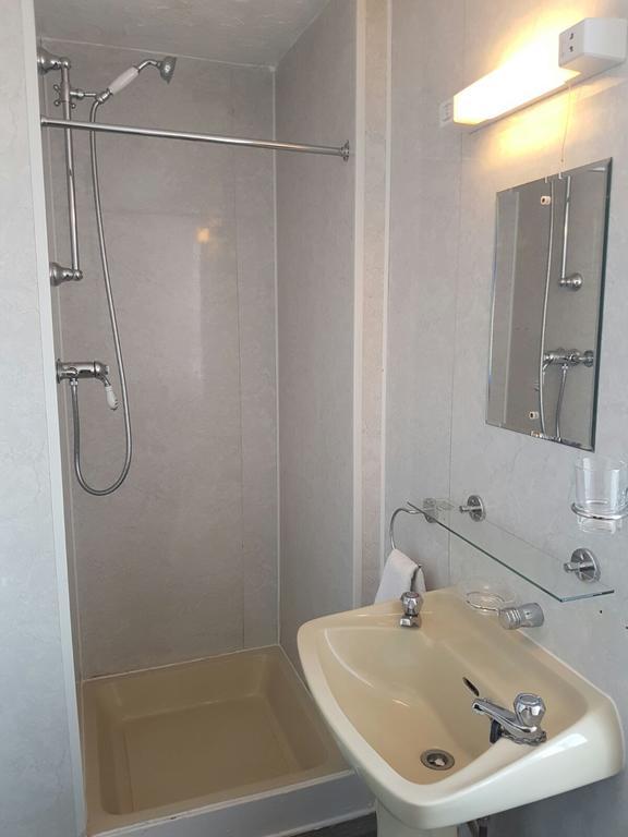 Aa Central Hotel Блекпул Екстериор снимка
